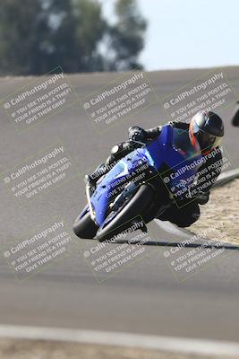 media/Nov-02-2025-Lets Ride (Sun) [[f7a3caa734]]/B Group/1220pm (Turn 2 Outside)/